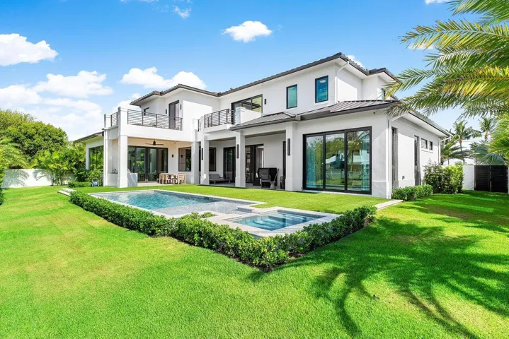 067-830LakeShoreDrive-DelrayBeach-FL-334