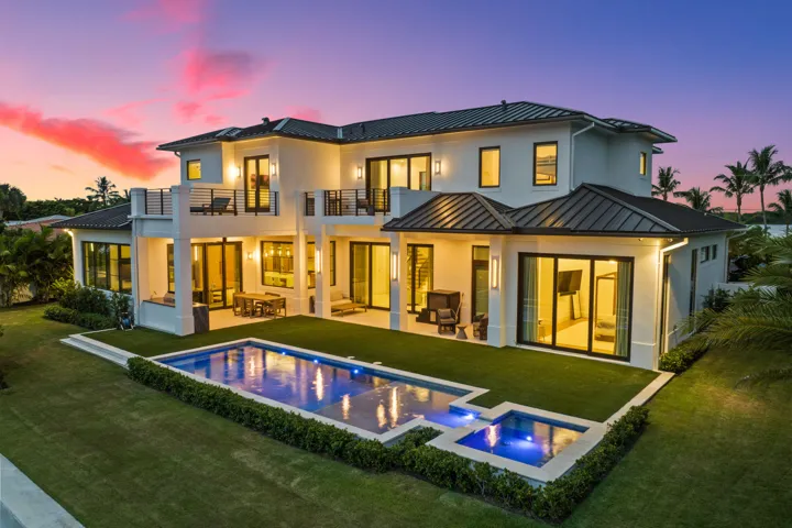 013-830LakeShoreDrive-DelrayBeach-FL-334
