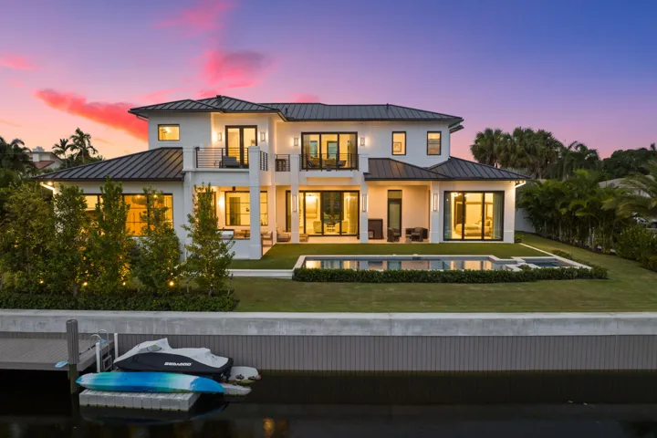 830 Lakeshore Dr - 2