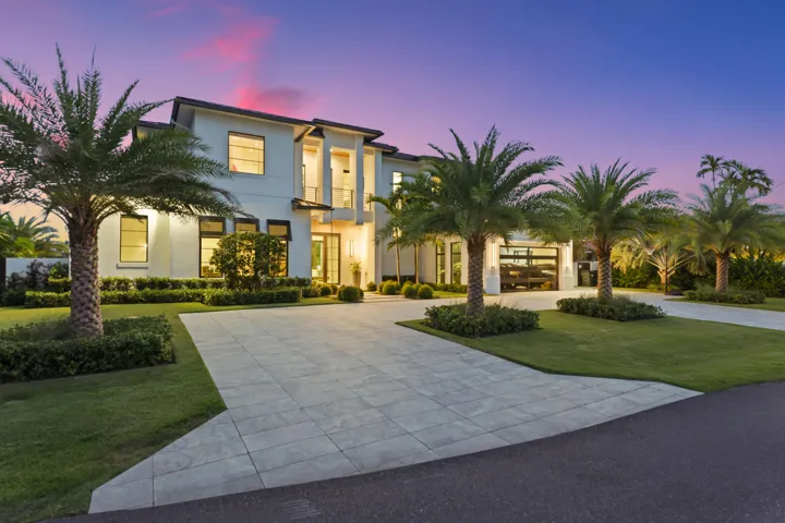 830 Lakeshore Dr - 12