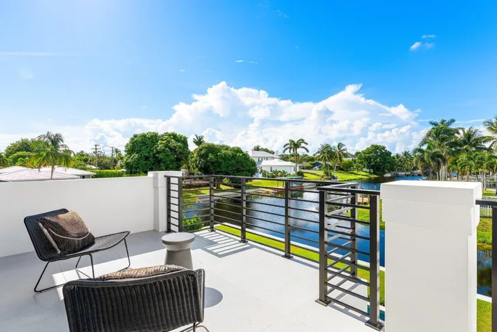 047-830LakeShoreDrive-DelrayBeach-FL-334