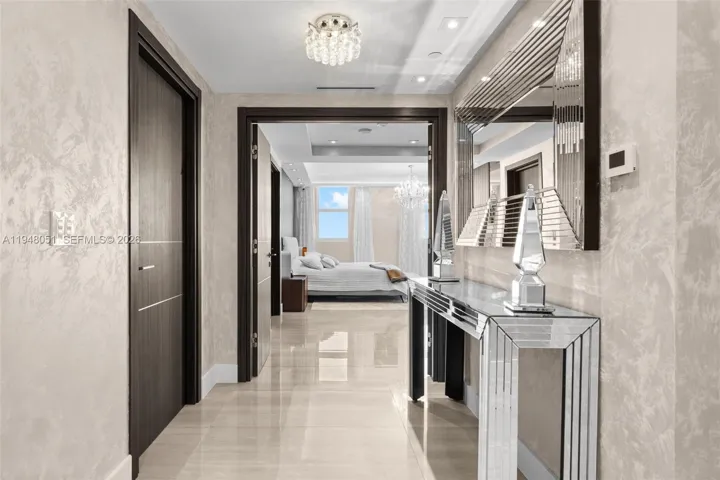 Primary Bedroom Foyer