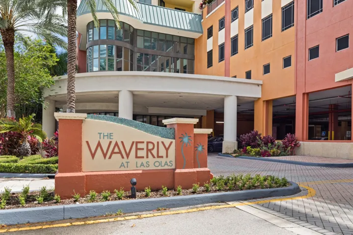 Welcome to The Waverly at Las olas
