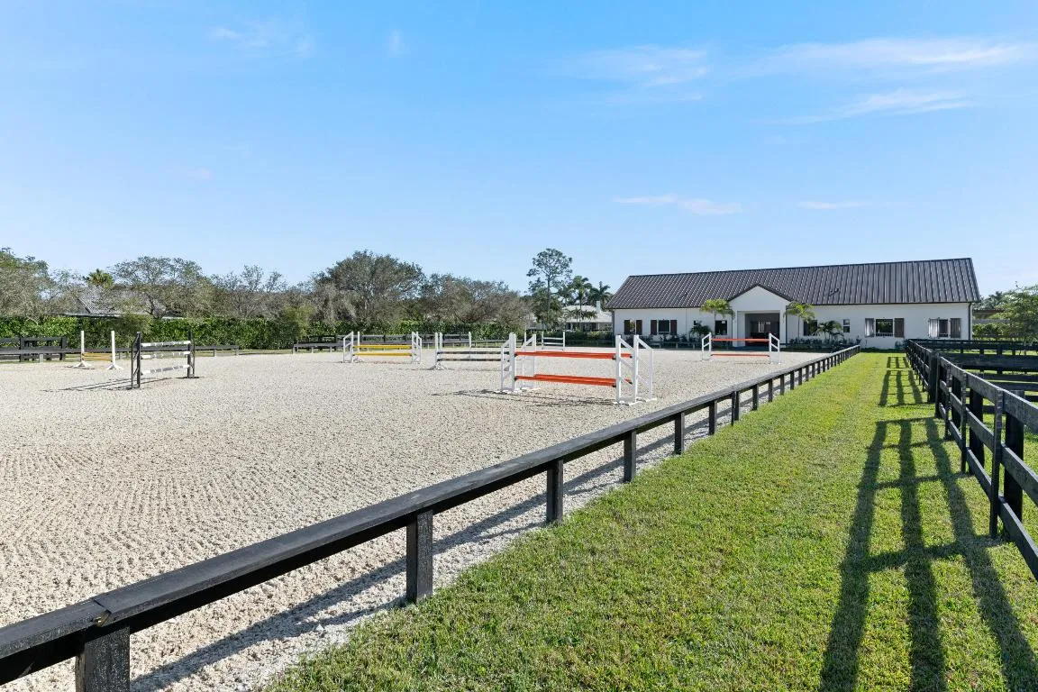 2889 Appaloosa Trail-print-120-107-DSC 7