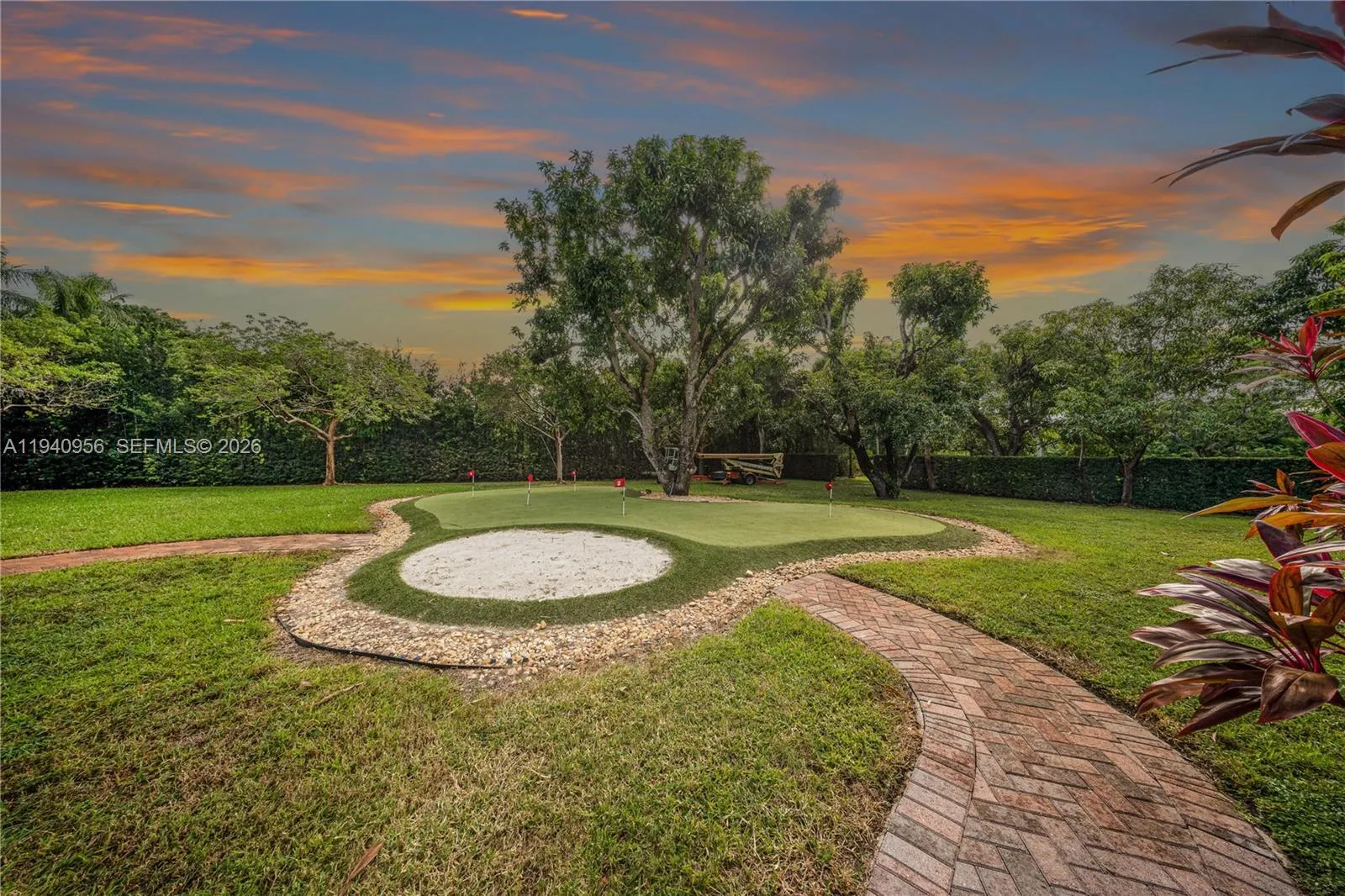 Property photo 73
