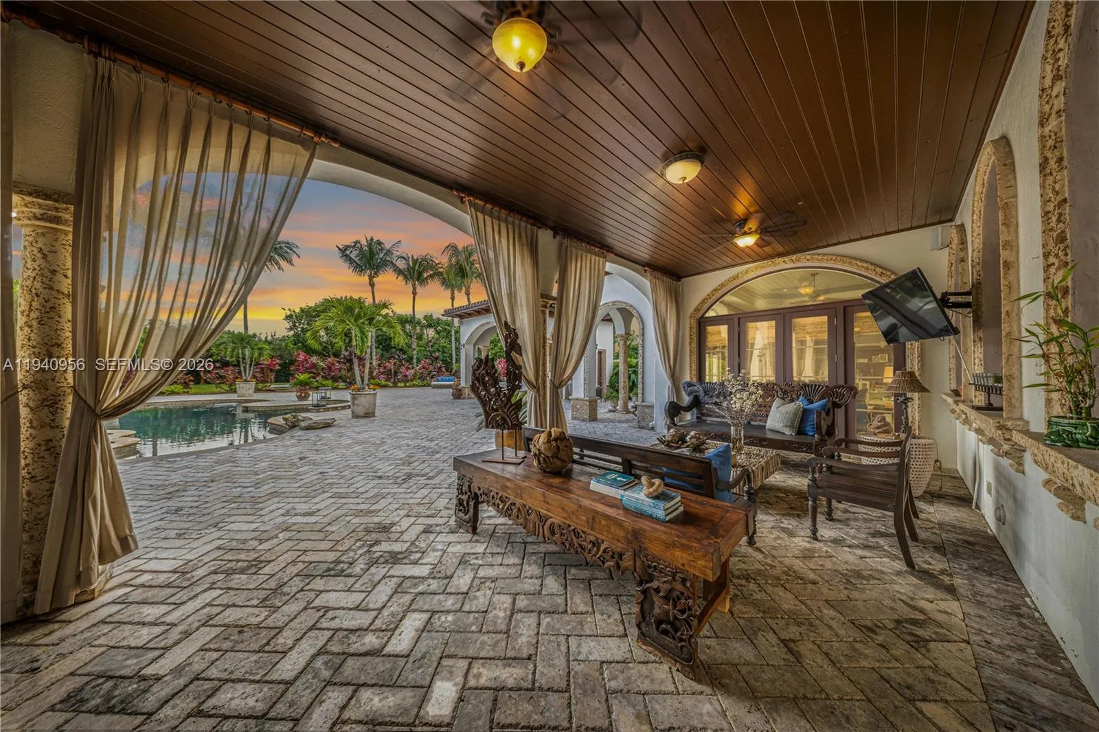 Property photo 64