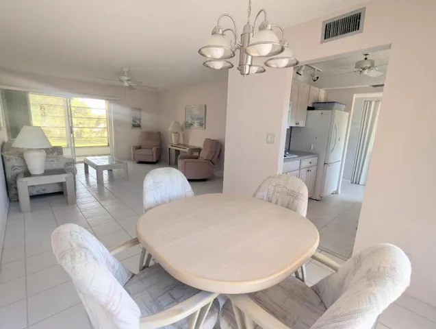 2 BR 2 BA Corner Unit