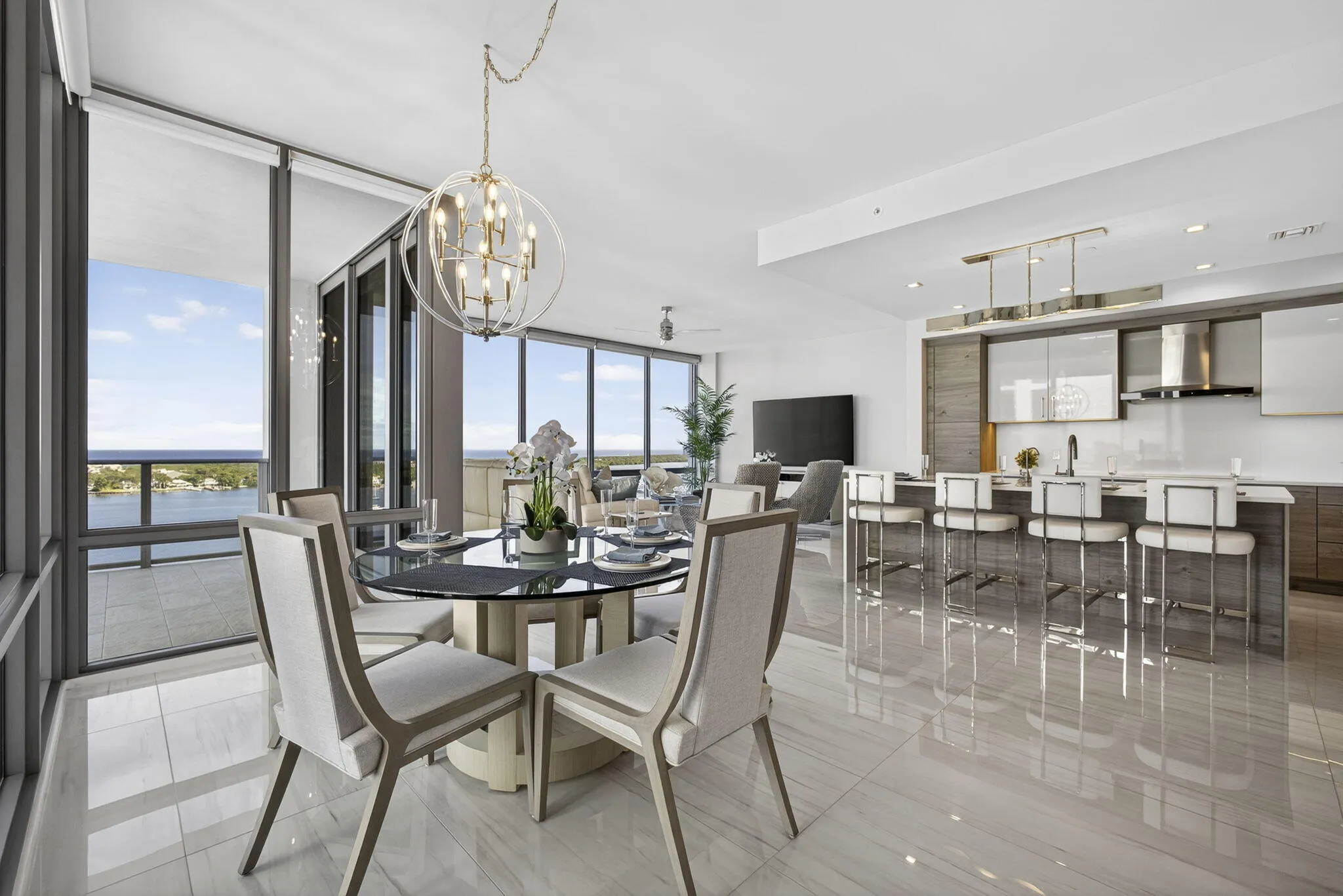 DINING SE VIEW