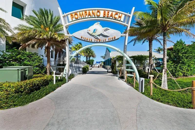 Pompano Pier