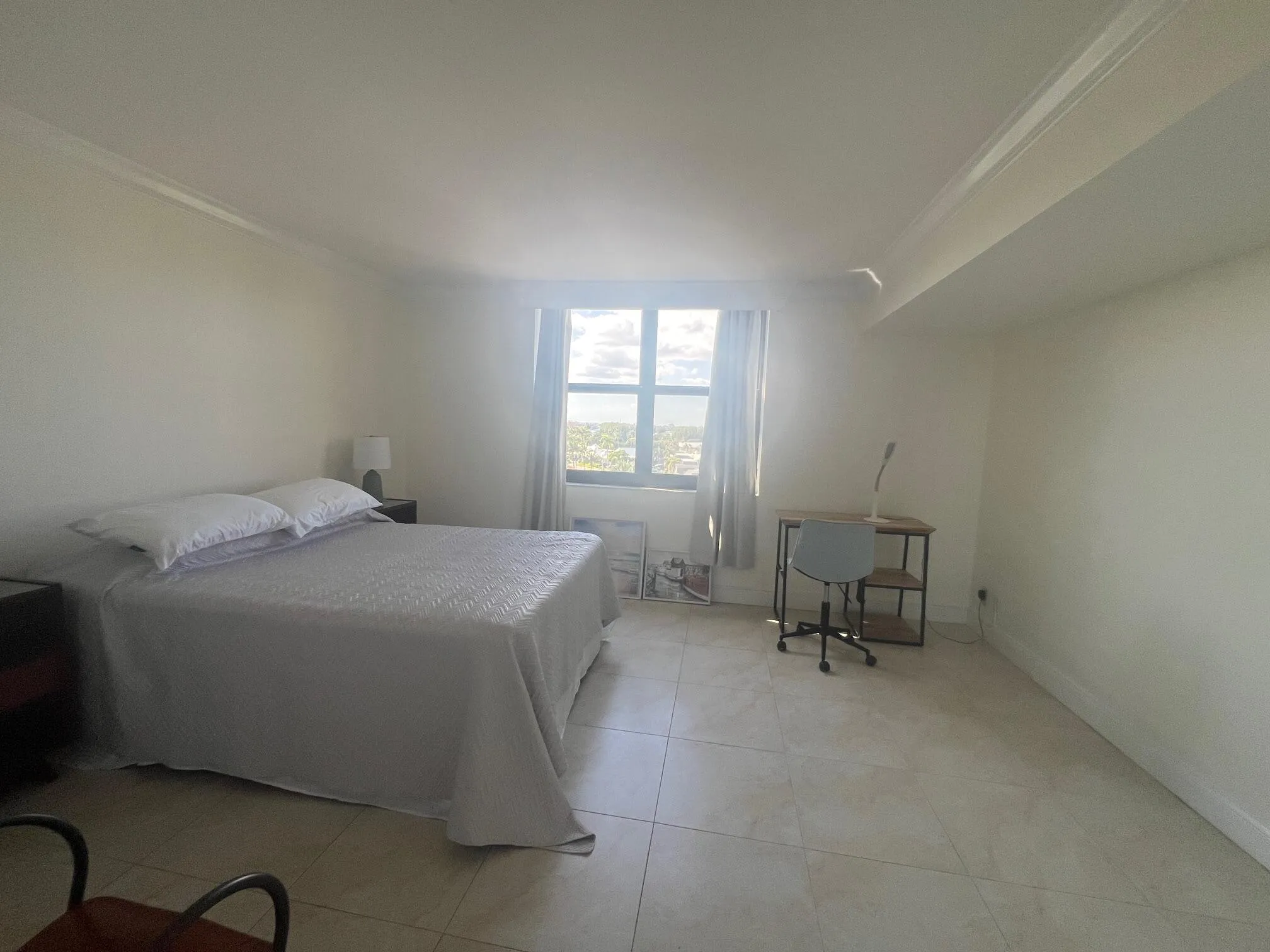 2nd Bedroom OT 607