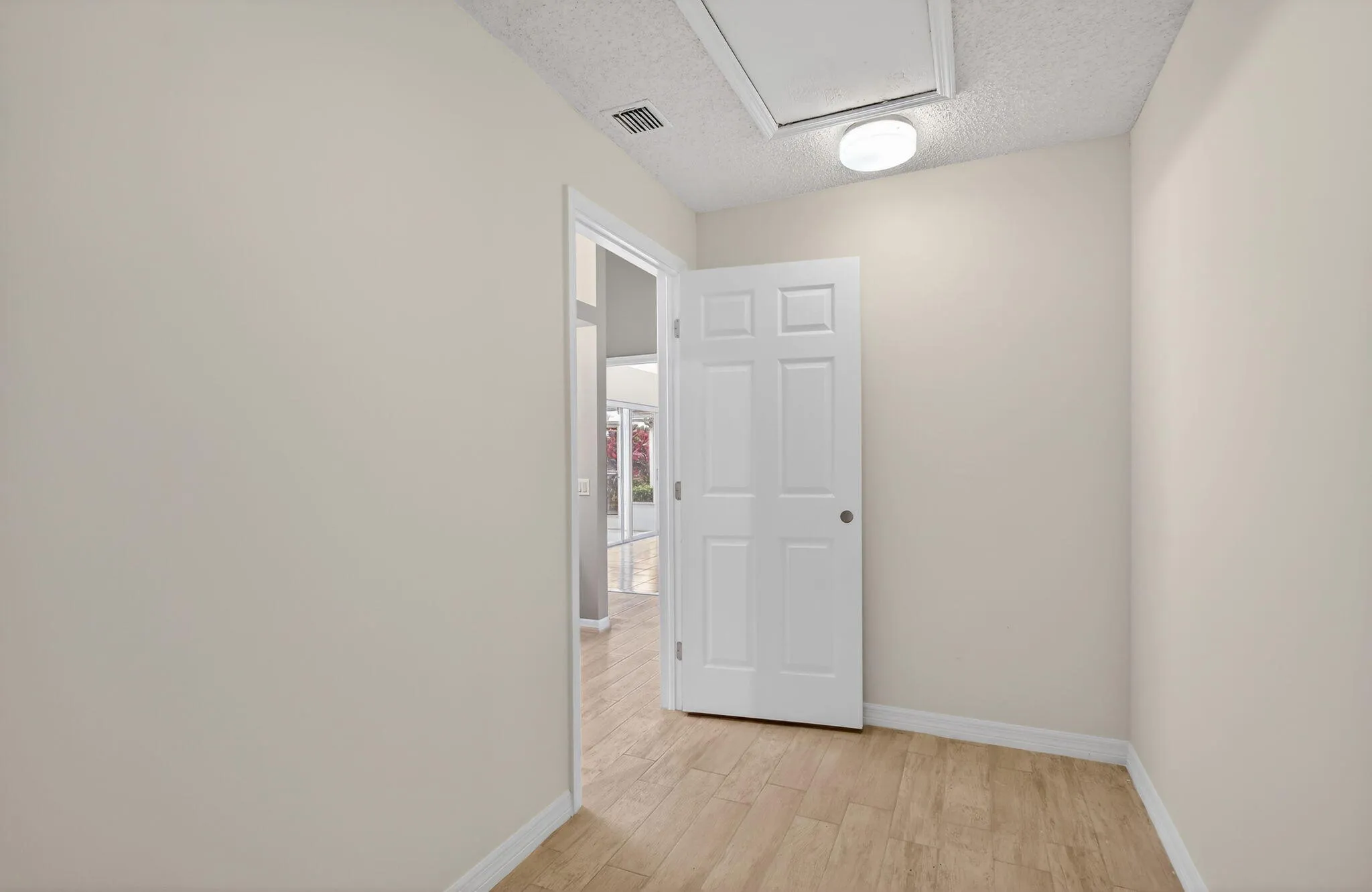 Walk in Closet