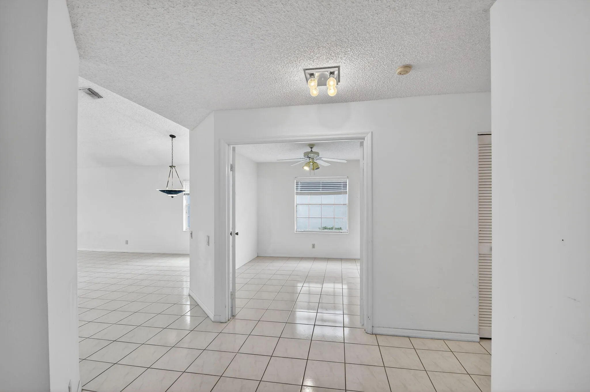 Foyer entry