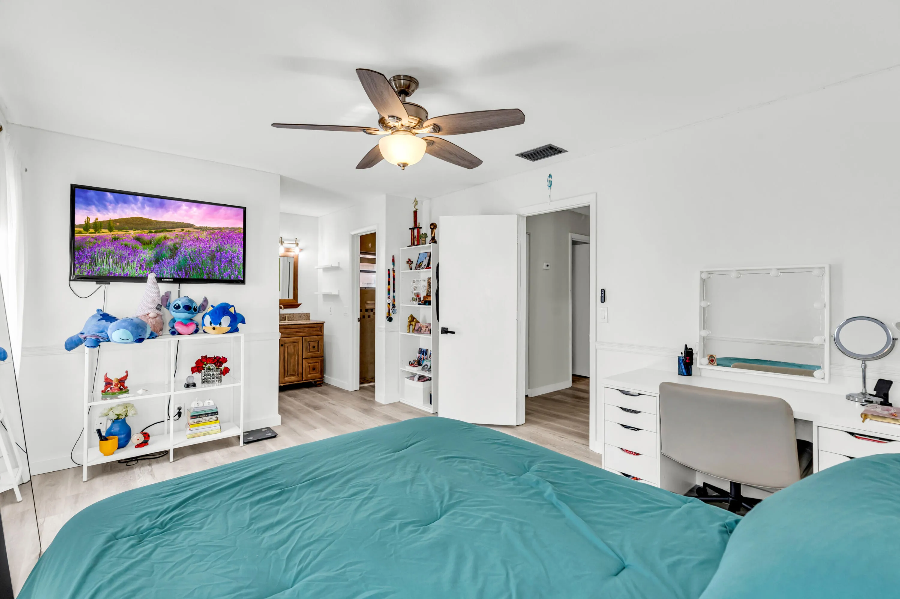 Property photo 35