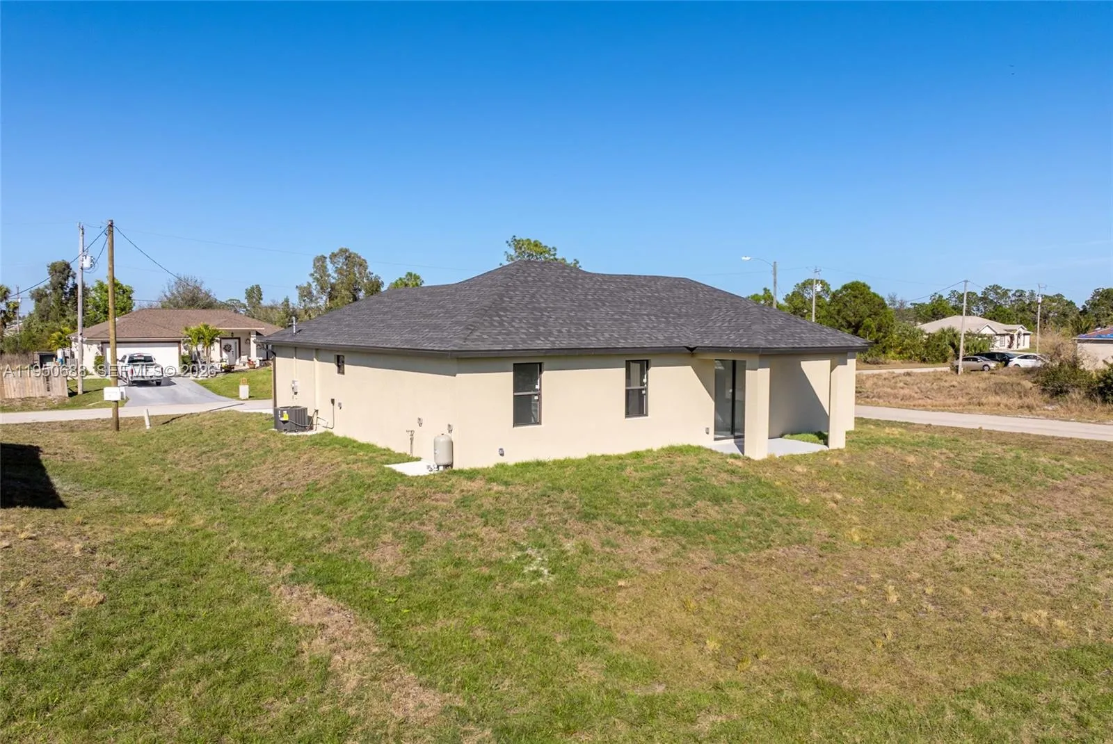 Property photo 34