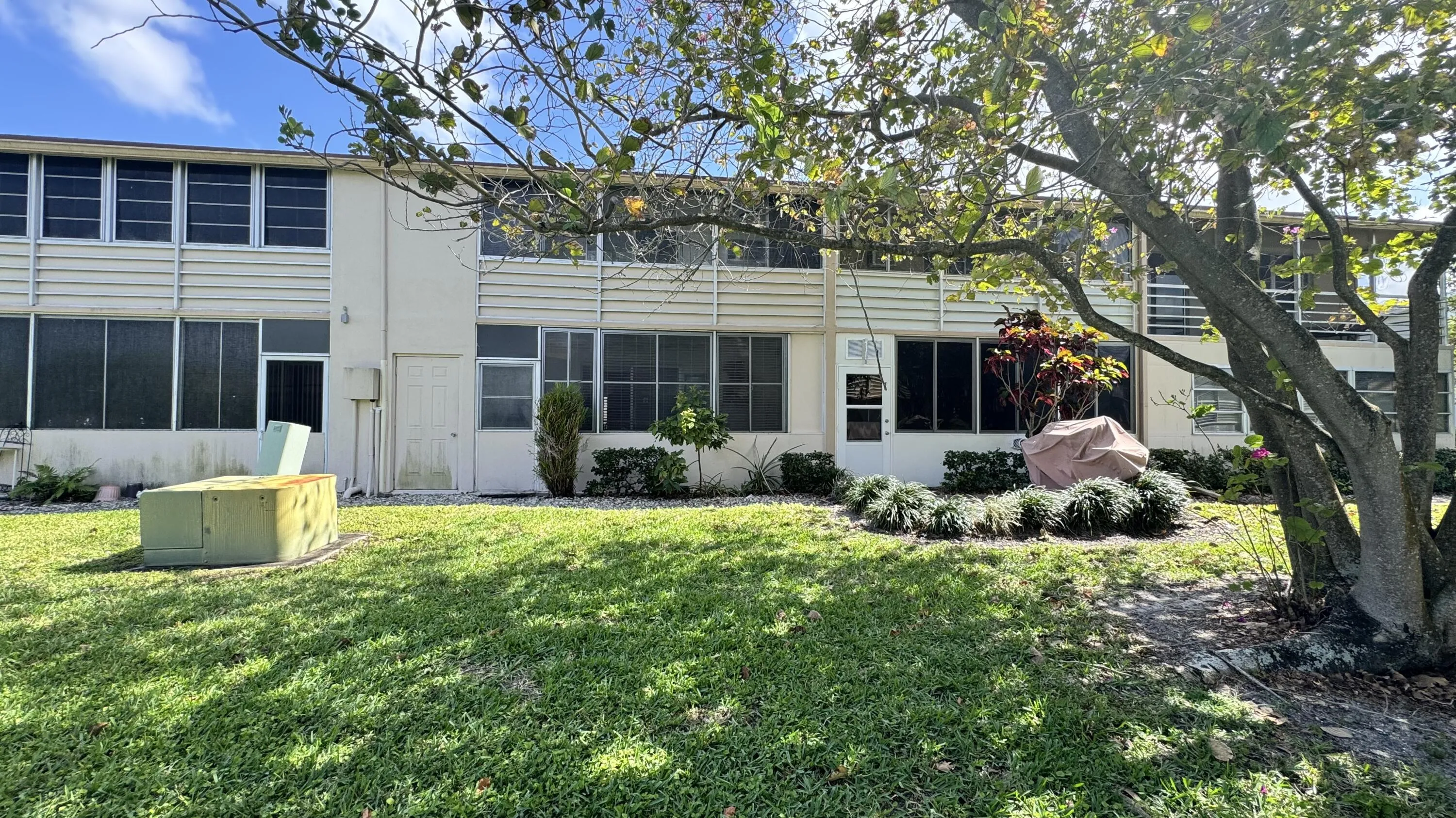 Property photo 37