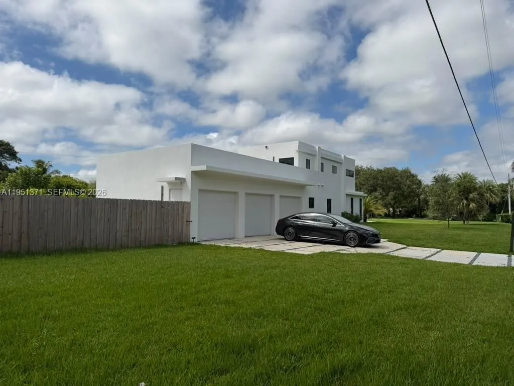 Property photo 42