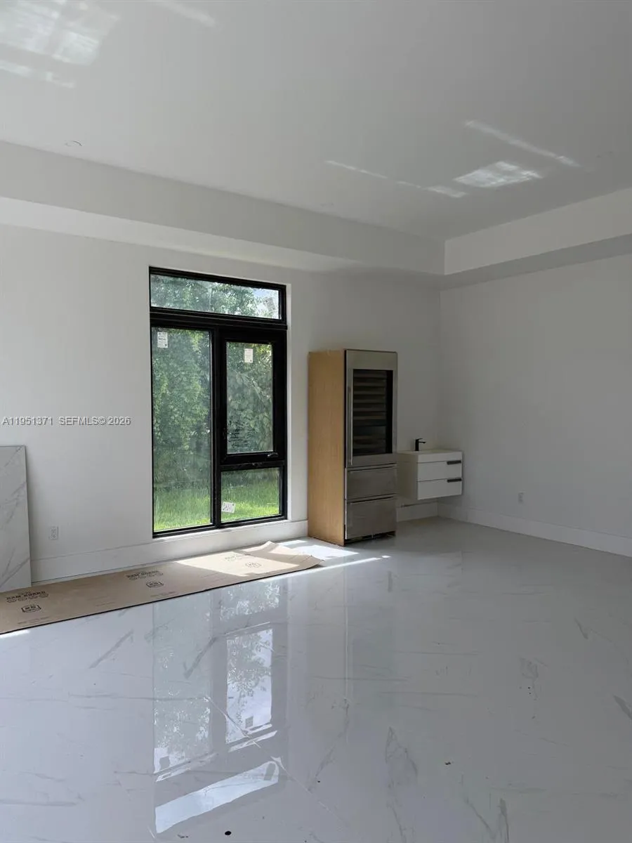 Property photo 54