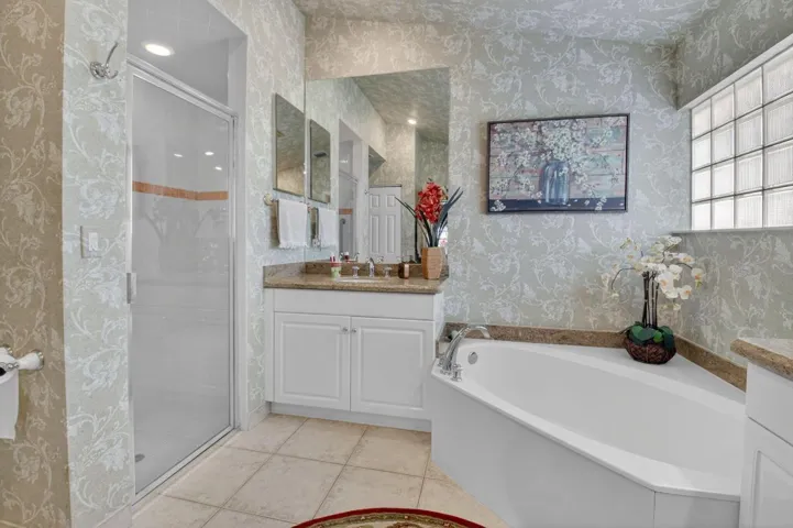 Owners Bathroom