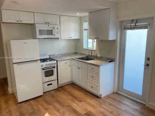Property photo 62