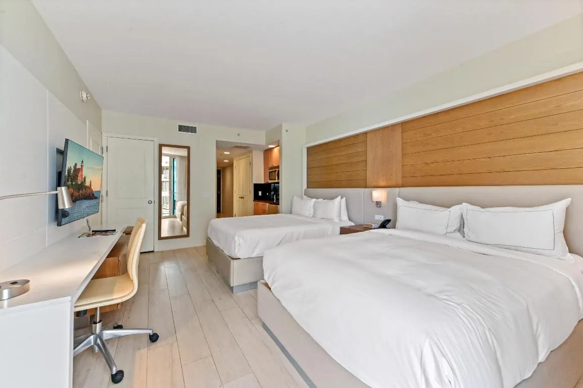 12 Bedroom 04