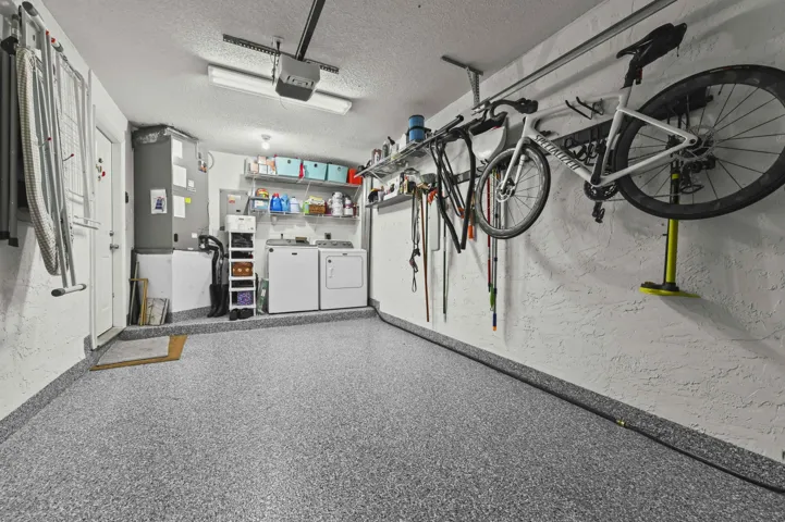 One car garage