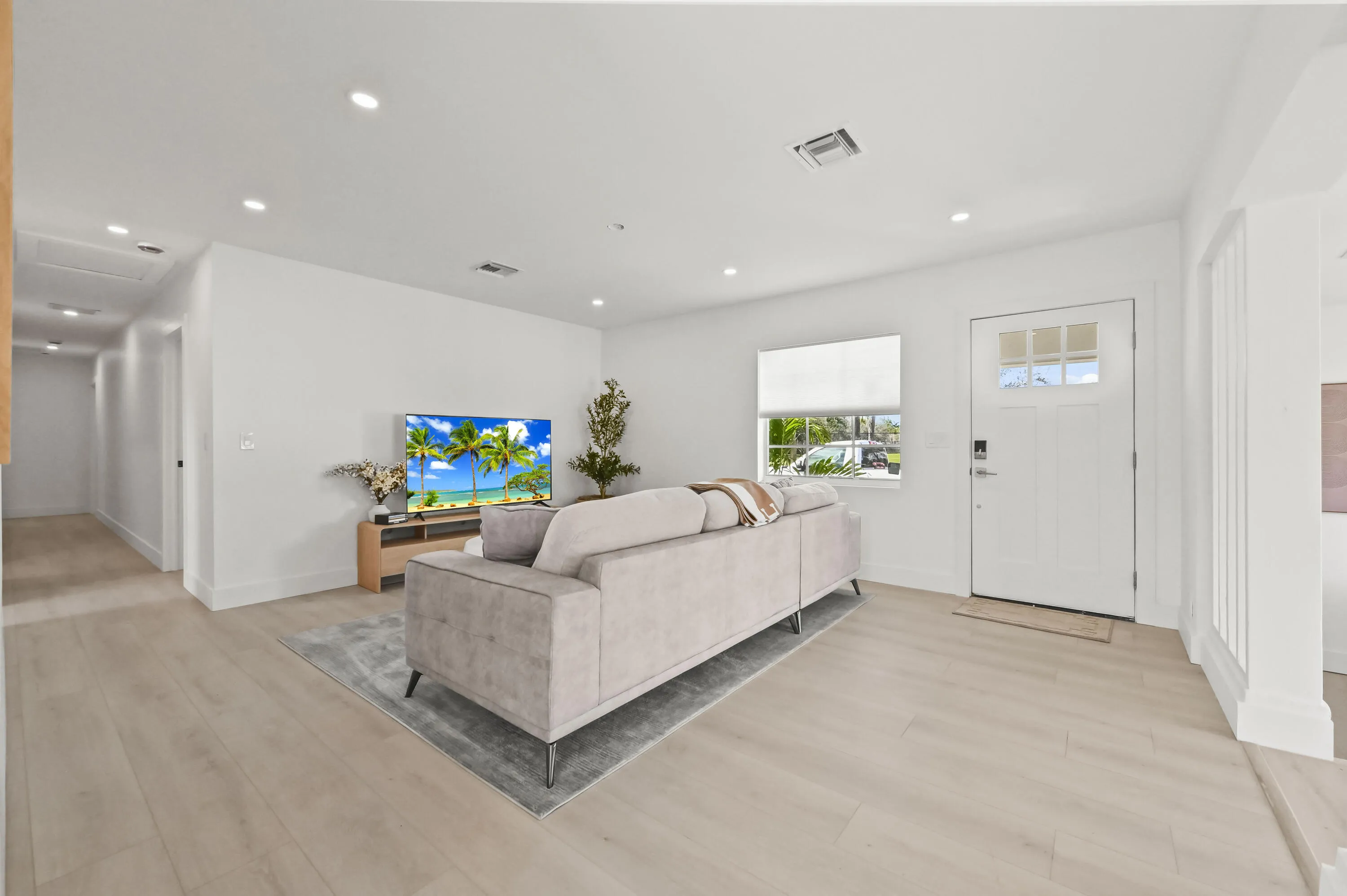 08 Living Room 03