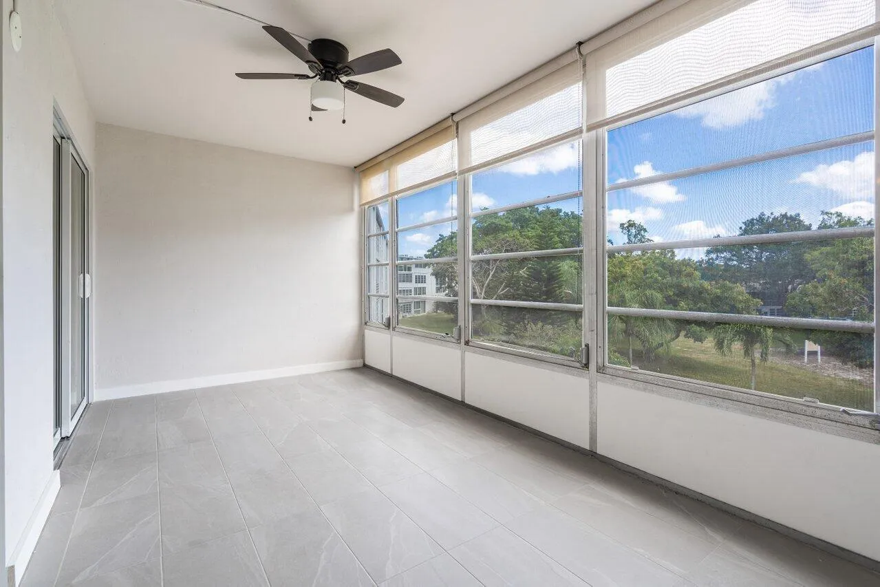 024-3024OakridgeD-DeerfieldBeach-FL-3344