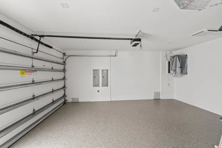 GARAGE_DT