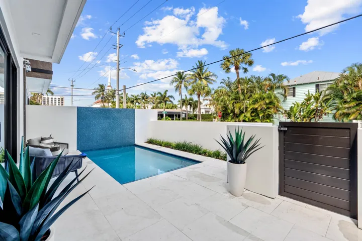 PATIO_TO_VIEW_DT