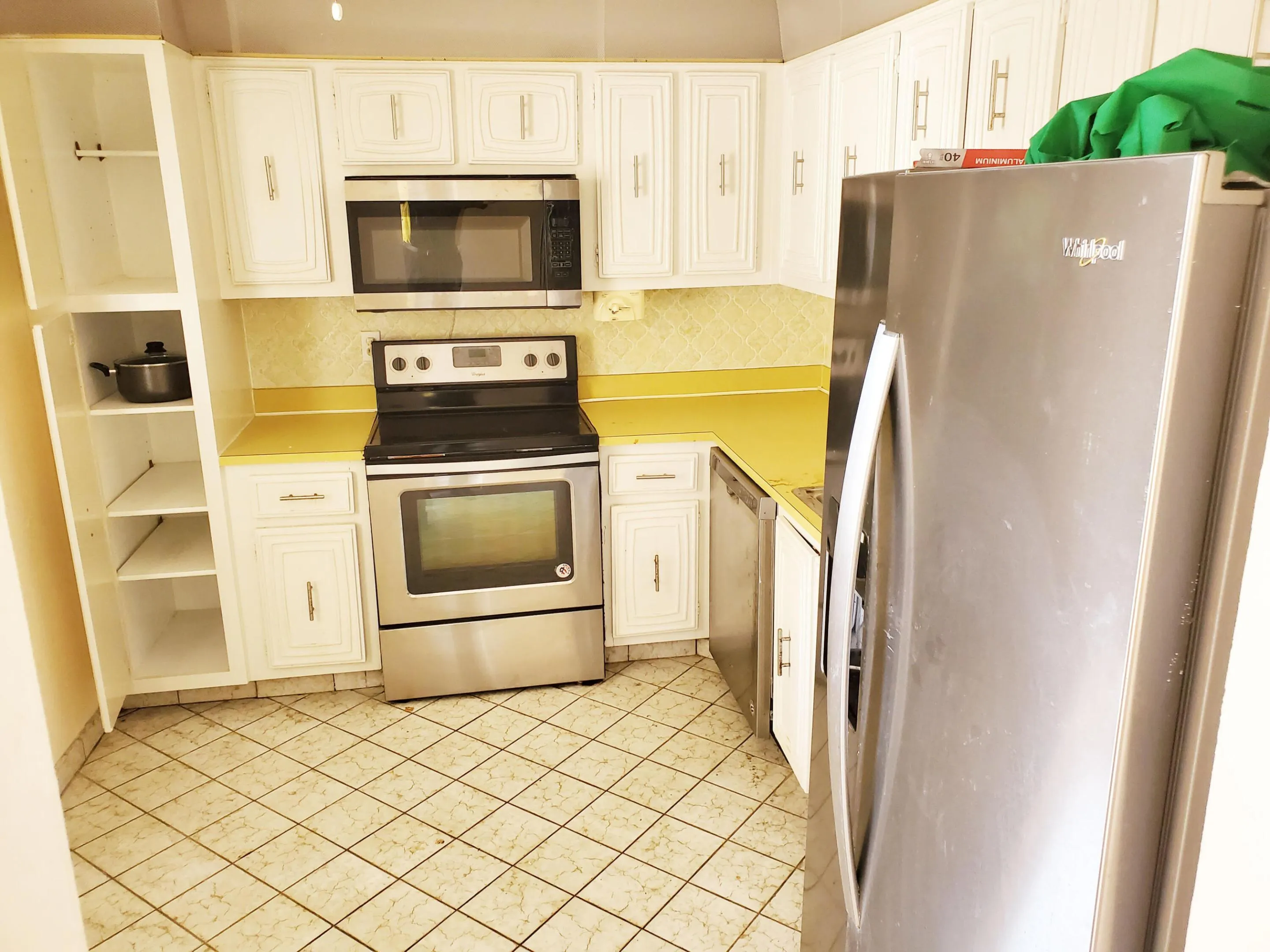 Kitchen (2)
