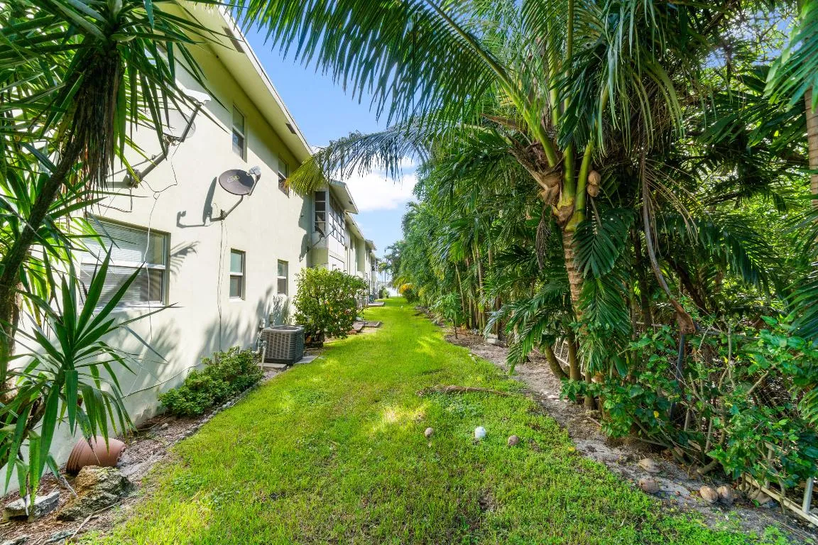 022-658Northeast6thCourt-BoyntonBeach-FL
