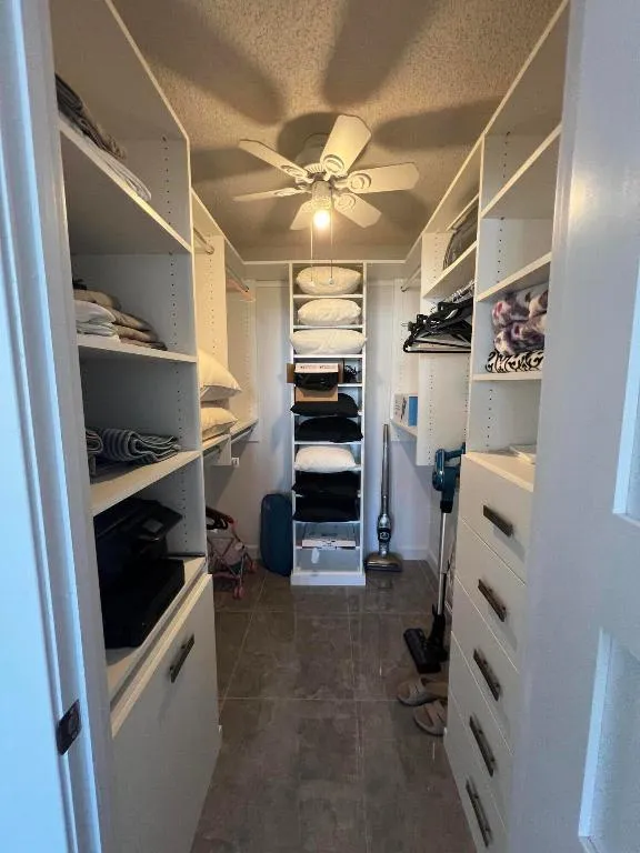 Guest Bedroom Closet