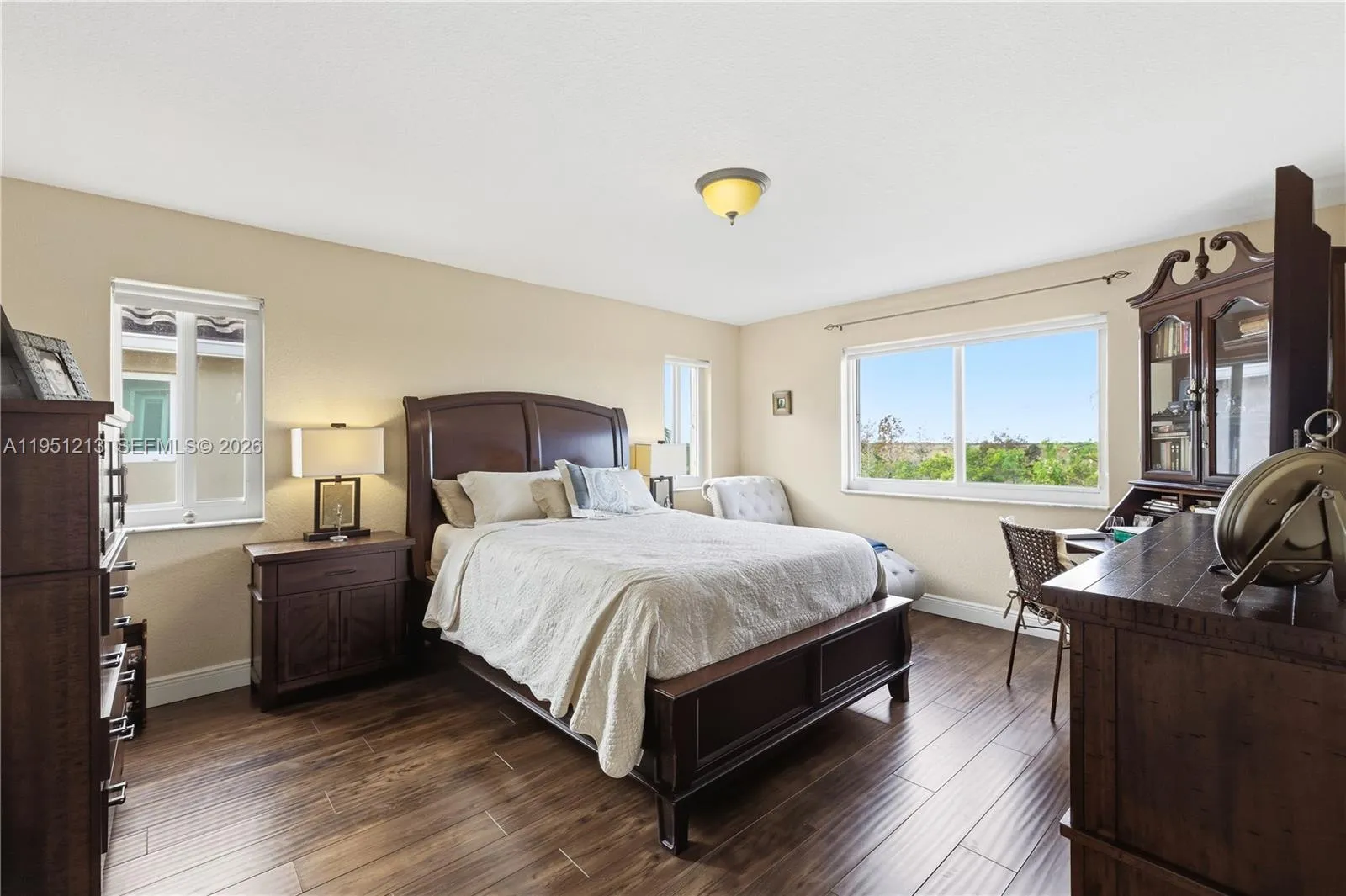 Property photo 32