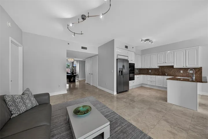 Kithen /family room