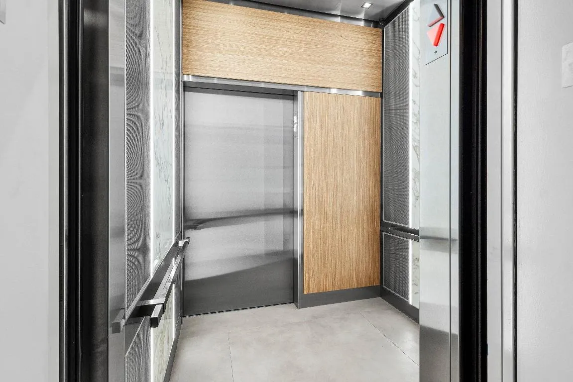 Elevator