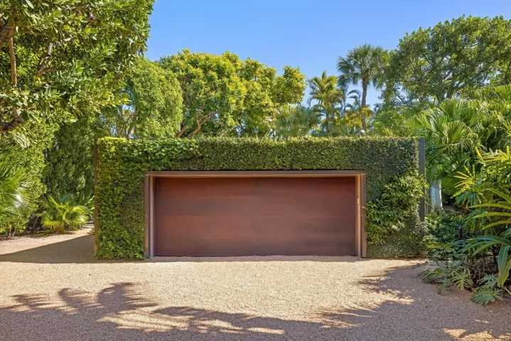 2 Car Garage