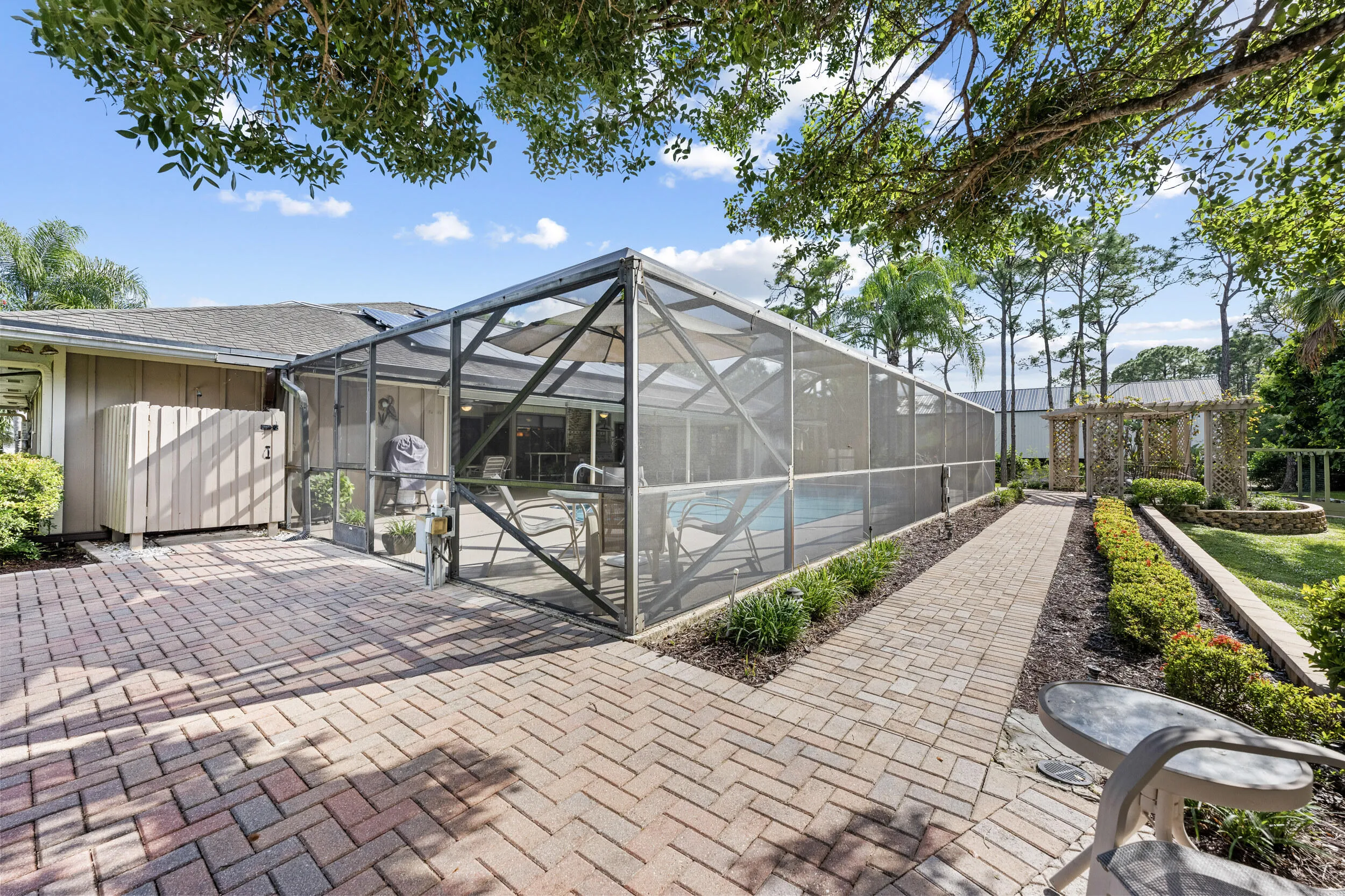 Property photo 32