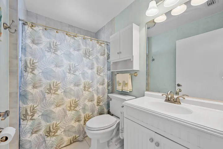 GUEST BATHROOM