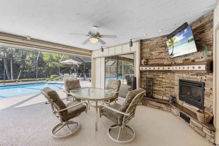 OUTDOOR PATIO