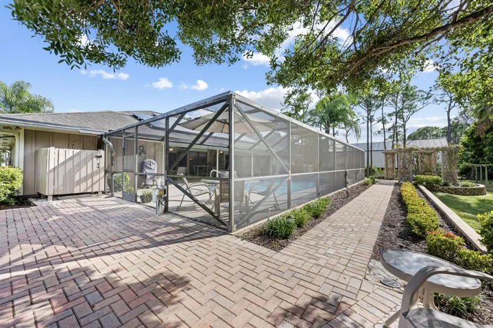 EXTERIOR YARD