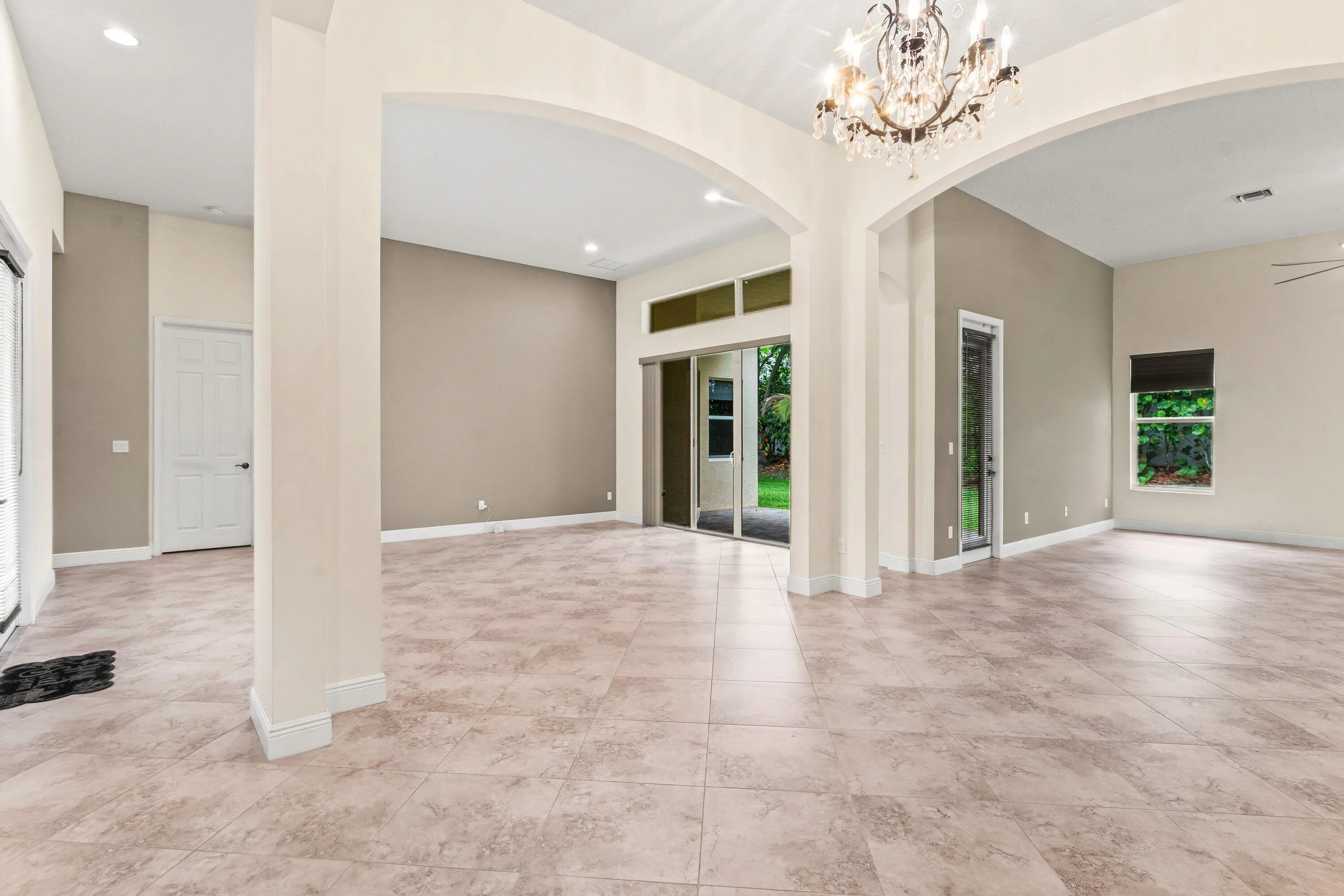014-9466CampiDrive-Wellington-FL-33467-S