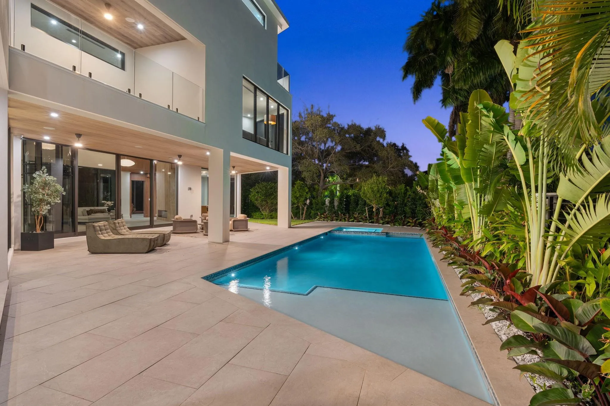 Property photo 99