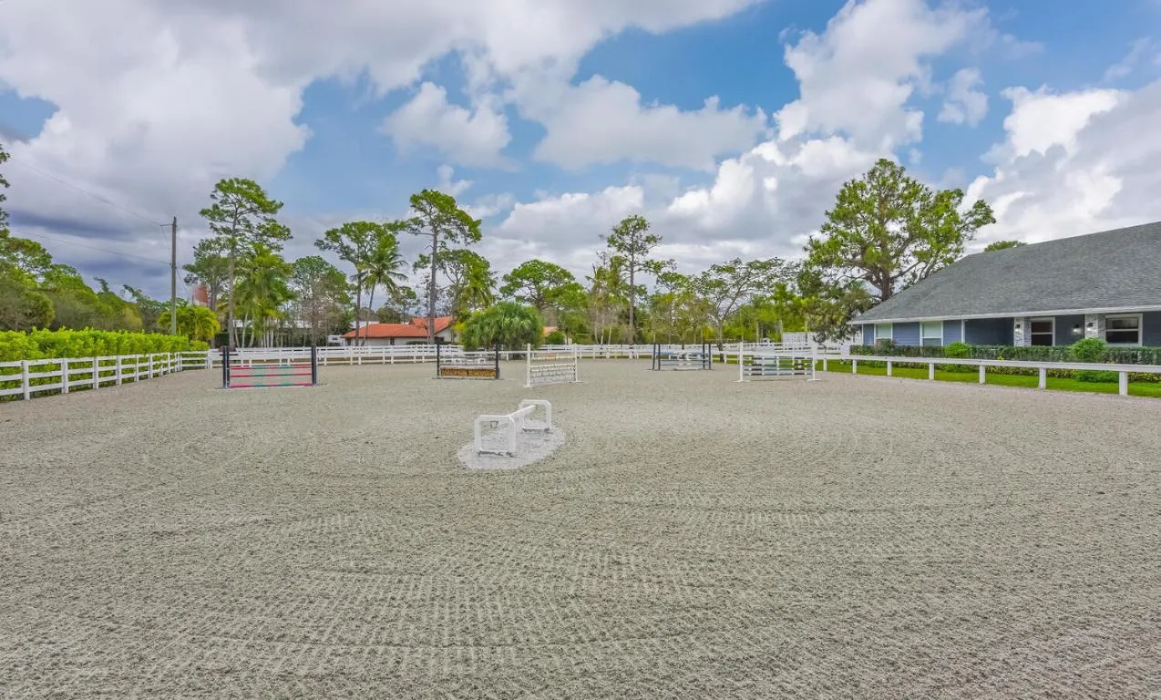1401 Pelham Rd Wellington FL-large-040-0