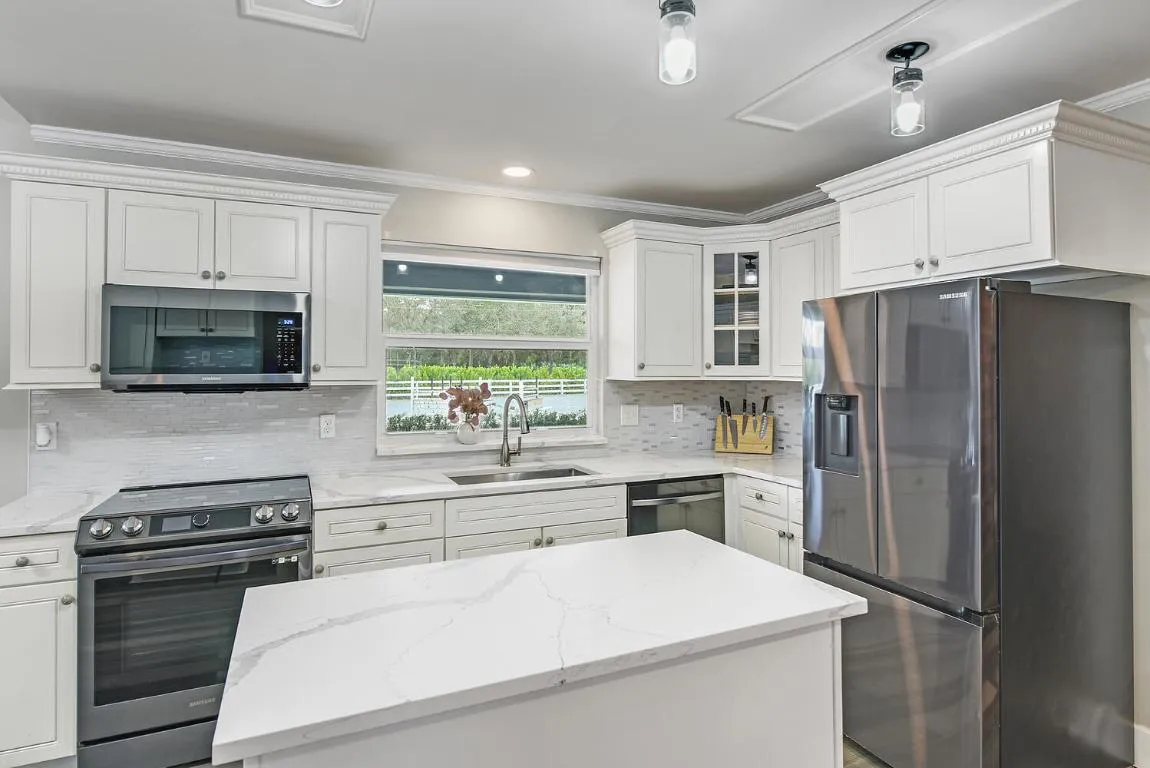 1401 Pelham Rd Wellington FL-large-009-0