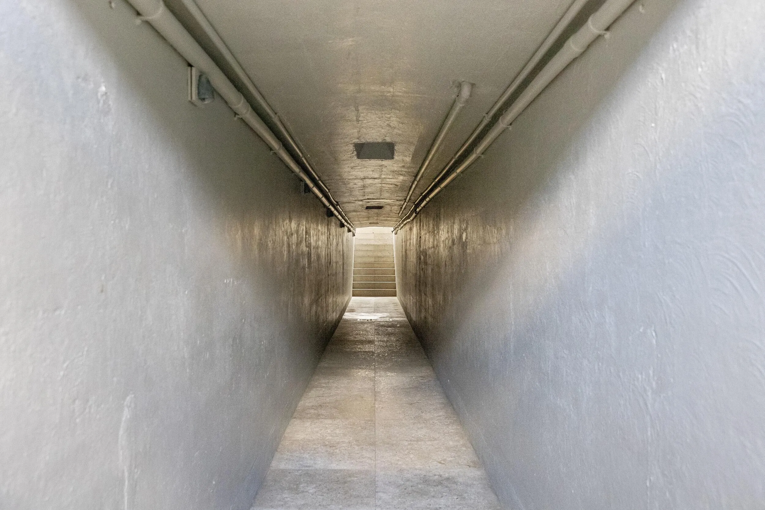 Tunnel 1