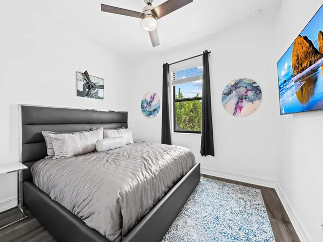 Downstairs bedroom