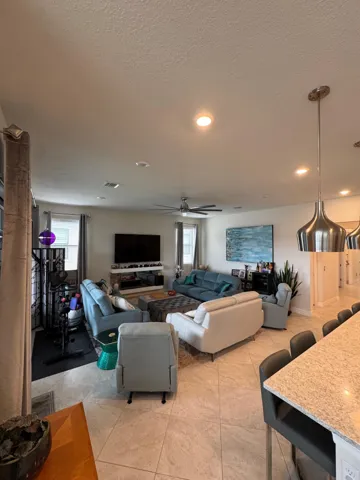 open view of living room