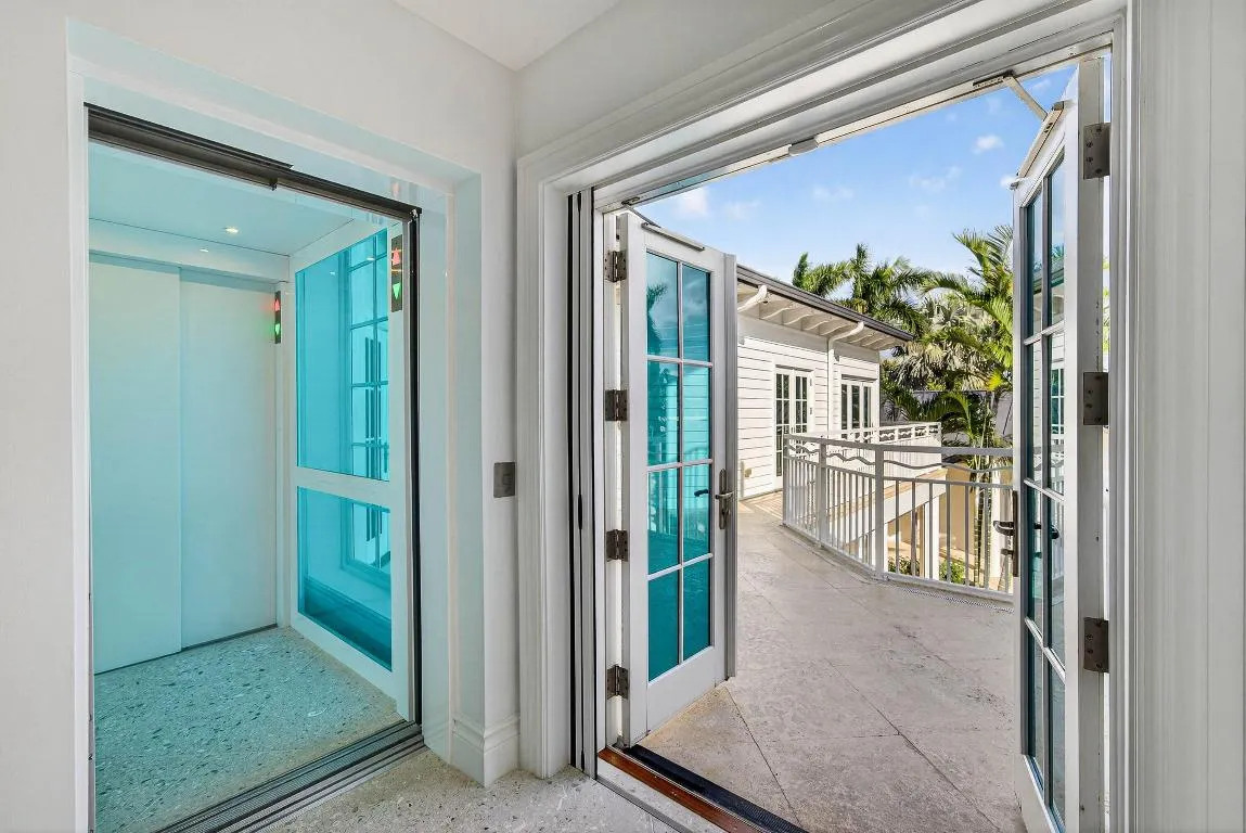 055-720NorthOceanBoulevard-DelrayBeach-F