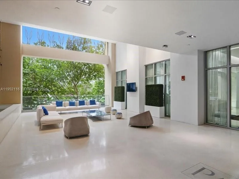 Property photo 90