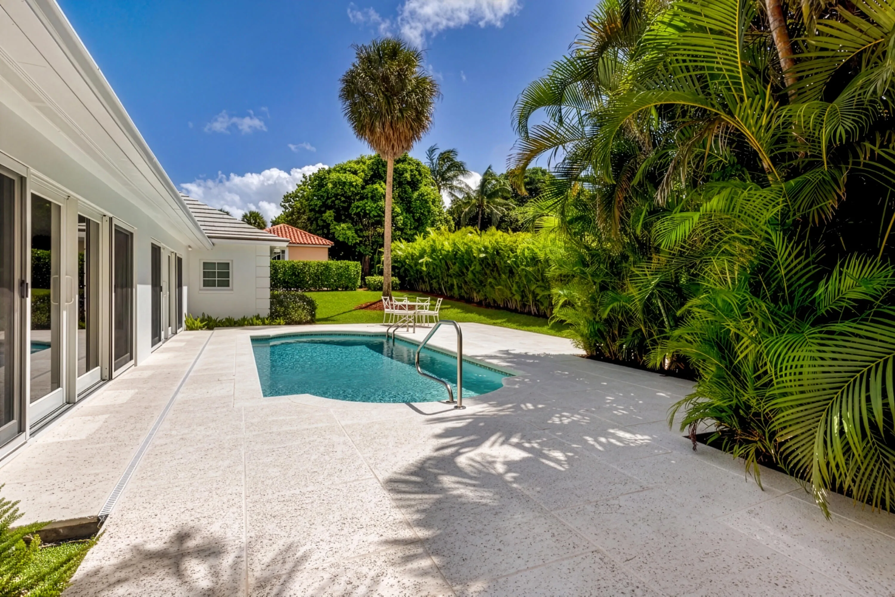 Property photo 33